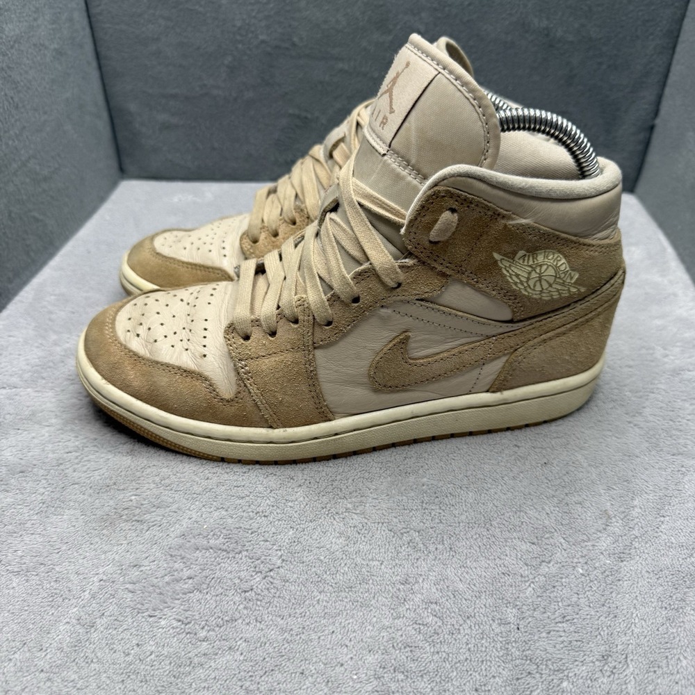 Air Jordan 1 Mid SE Legend Light Brown Women's 7 Suede FJ3448-200